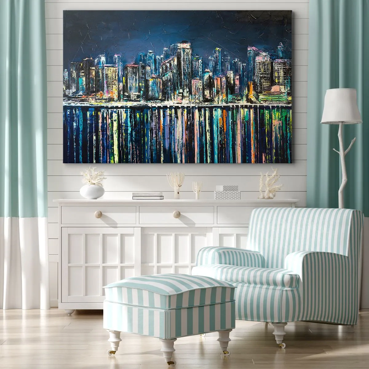 Bild auf Leinwand - Leinwandbild - Panorama der nächtlichen Stadt, die sich im Wasser spiegelt - 70x50cm - Kaskade von Lichtern - Moderne Wanddekoration für Wohnzimmer und Schlafzimmer ARTTOR