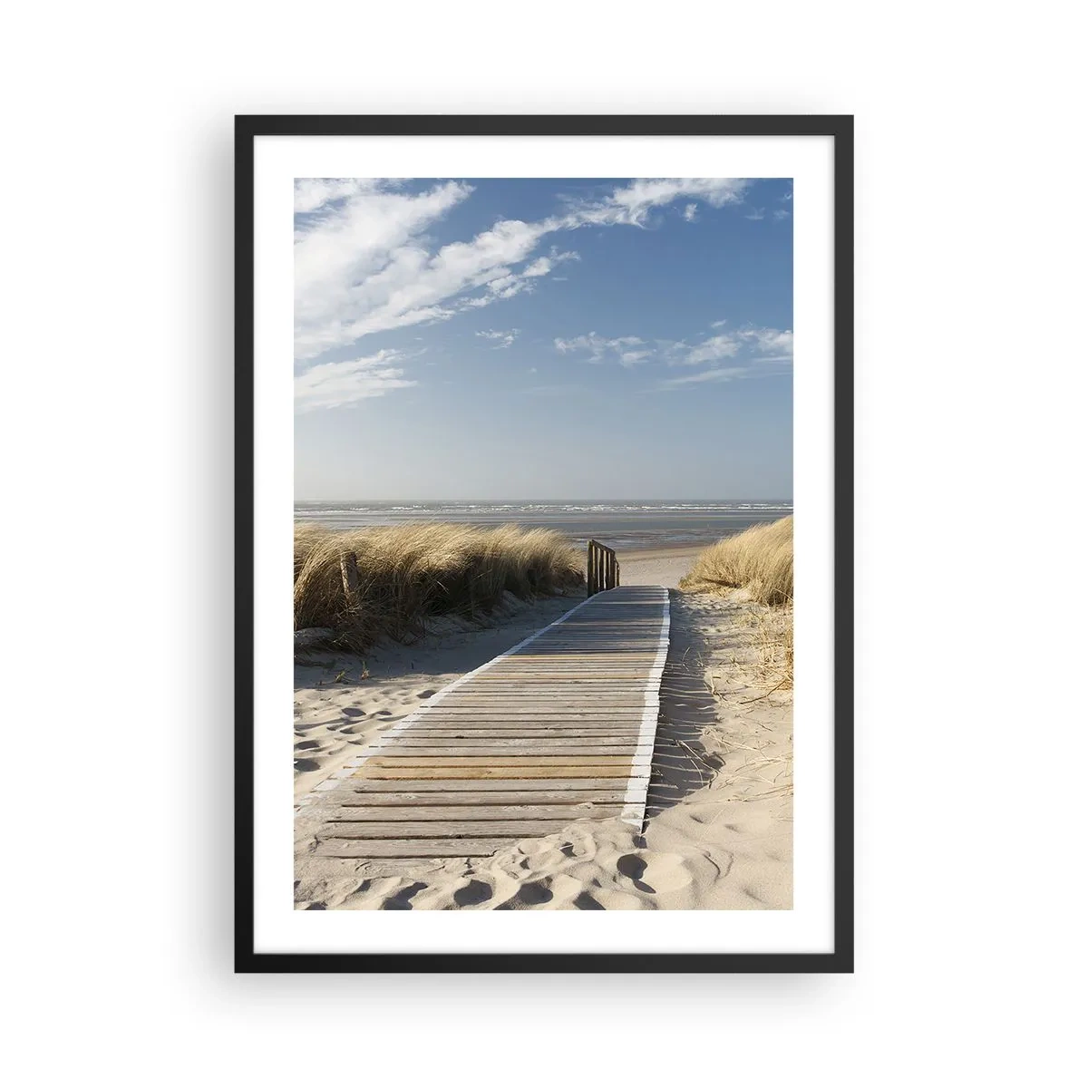 Poster in einem schwarzem Rahmen - Strandweg durch die Dünen mit blauem Himmel - 50x70cm - Hinter der Düne, im Rauschen des Grases - Moderne Wanddekoration für Wohnzimmer und Schlafzimmer ARTTOR