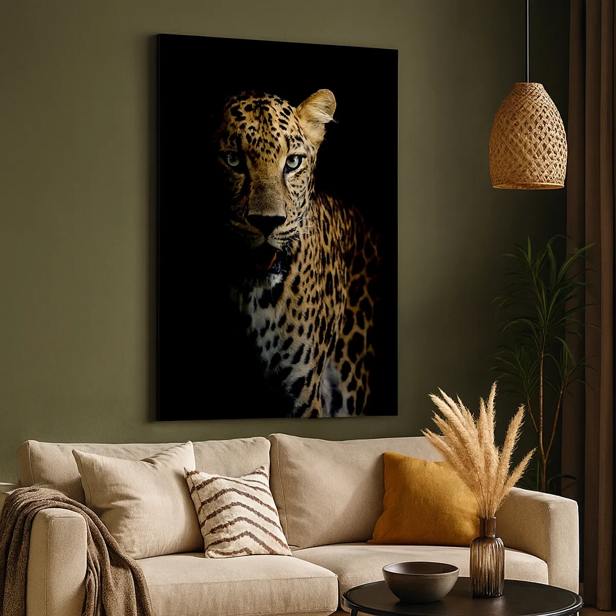 Bild auf Leinwand - Leinwandbild - Ein Leopard auf dunklem Hintergrund mit intensivem Blick - 50x70cm - Dunkle Schönheit - Moderne Wanddekoration für Wohnzimmer und Schlafzimmer ARTTOR