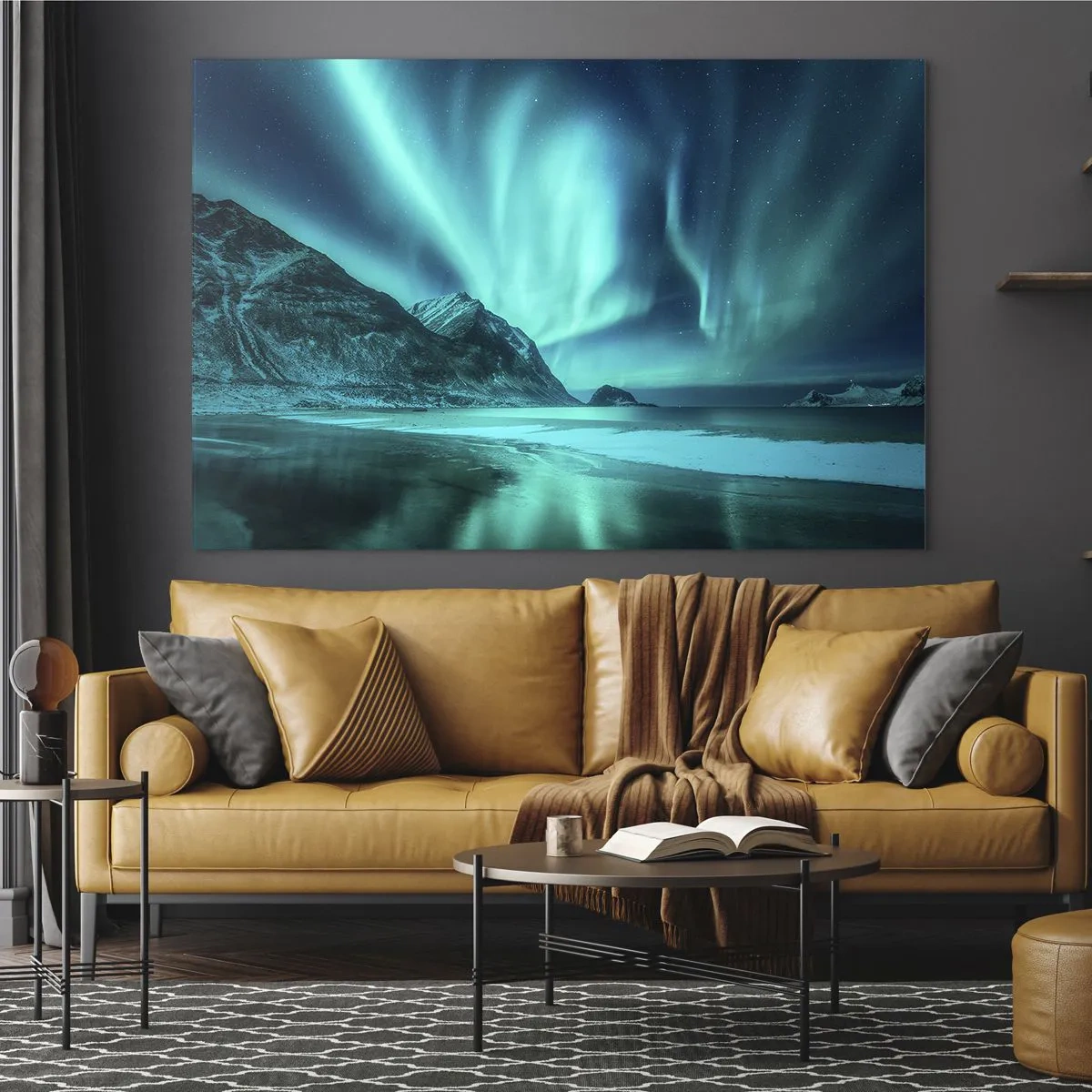 Glasbild - Bild auf glas - Aurora Borealis über einer Berglandschaft und einem gefrorenen Meer - 100x70cm - Wunder des Nordens - Moderne Wanddekoration für Wohnzimmer und Schlafzimmer ARTTOR