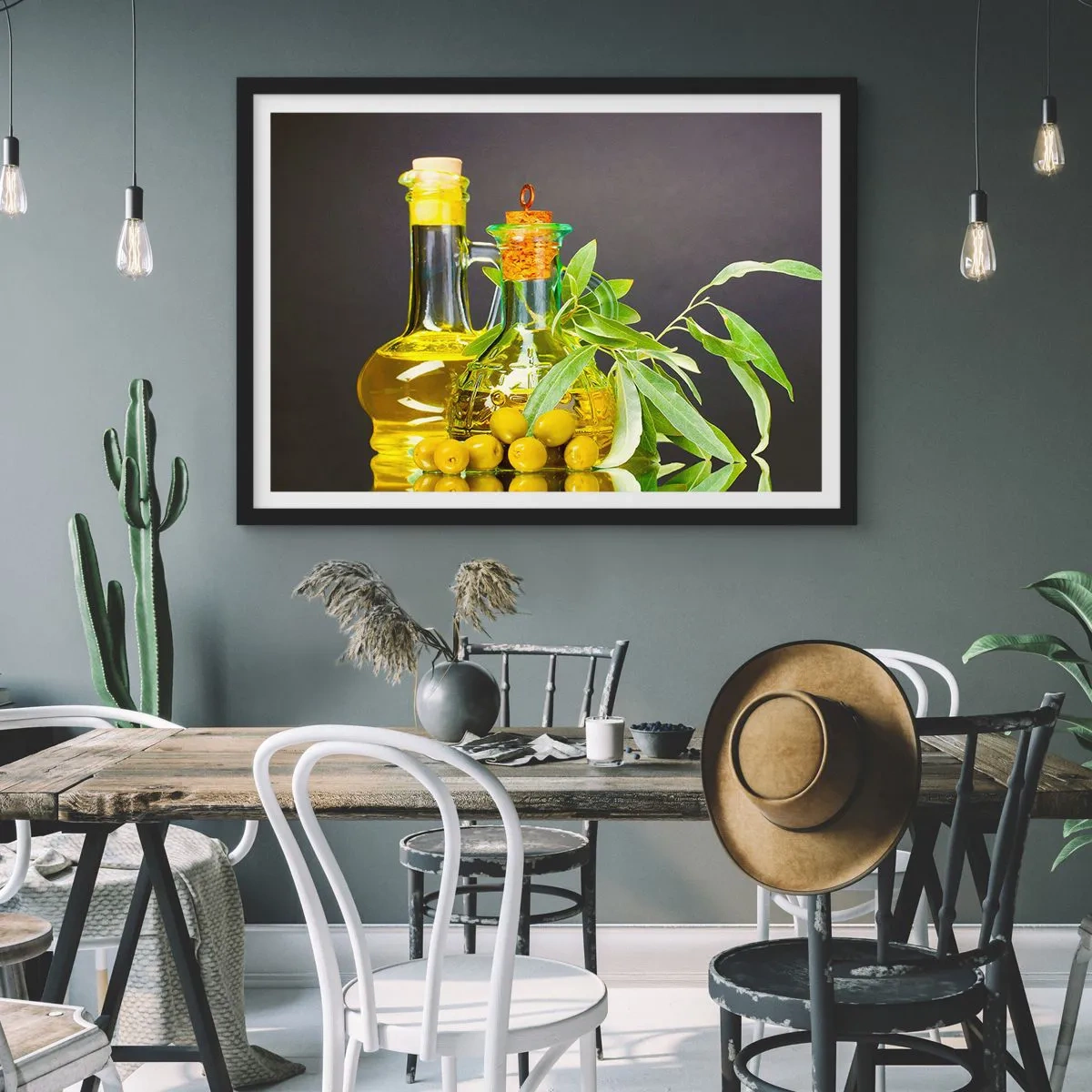 Poster in einem schwarzem Rahmen - Flaschen mit Olivenöl und Olivenbaumzweigen - 70x50cm - Stillleben mit Oliven und Olivenöl - Moderne Wanddekoration für Wohnzimmer und Schlafzimmer ARTTOR