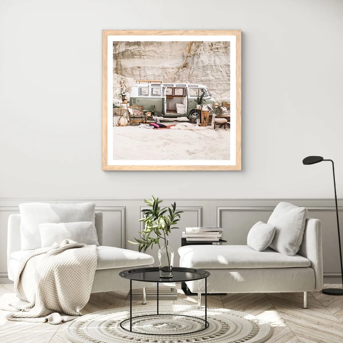 Poster in einem Rahmen aus heller Eiche - Es ist die Zeit, die Reise zu beginnen - 50x50 cm