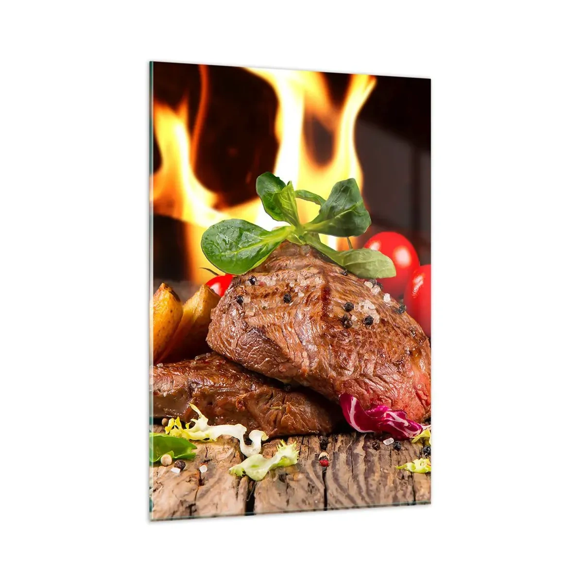 Glasbild - Bild auf glas - Gegrilltes Steak mit Beilagen vor dem Hintergrund der Flammen - 80x120cm - Von Hitze gezaubert - Moderne Wanddekoration für Wohnzimmer und Schlafzimmer ARTTOR