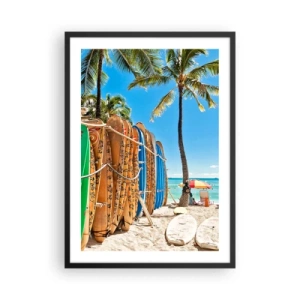 Poster in einem schwarzem Rahmen - Surfbretter an einem Strand mit Palmen und blauem Himmel - 50x70cm - Sonniger Spaß - Moderne Wanddekoration für Wohnzimmer und Schlafzimmer ARTTOR