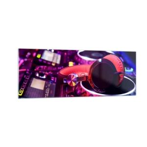 Glasbild - Bild auf glas - DJ-Kopfhörer auf einer Konsole mit Neonbeleuchtung - 140x50cm - Bevor der Spaß beginnt - Moderne Wanddekoration für Wohnzimmer und Schlafzimmer ARTTOR