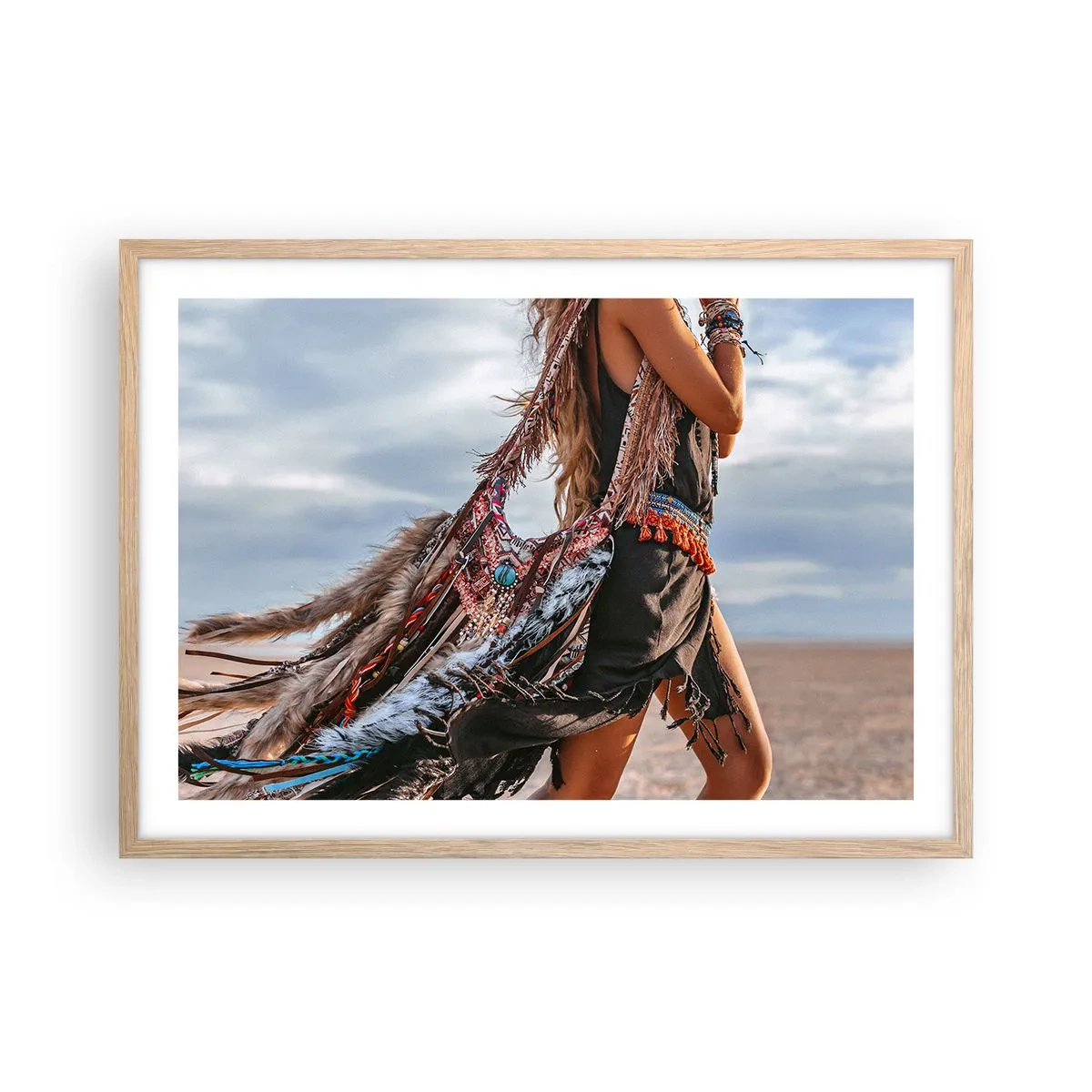 Poster in einem Rahmen aus heller Eiche - Das Mädchen des Schamanen - 70x50 cm
