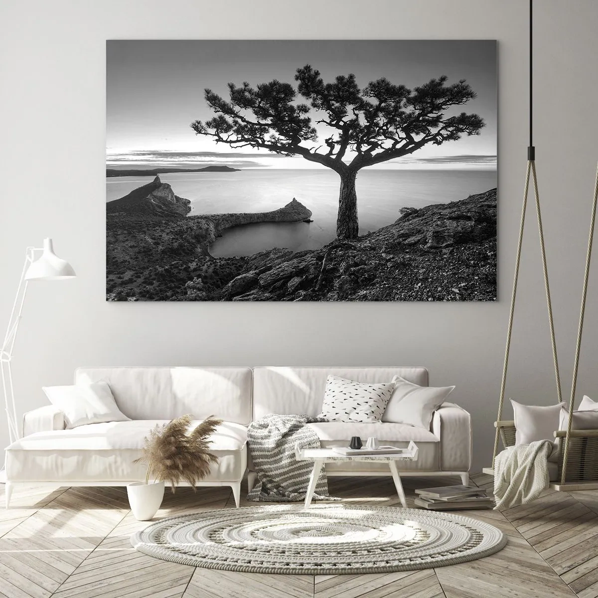 Glasbild - Bild auf glas - Ein Baum auf einer Klippe mit Blick auf die Bucht - 70x50cm - Stille bis zum Horizont - Moderne Wanddekoration für Wohnzimmer und Schlafzimmer ARTTOR