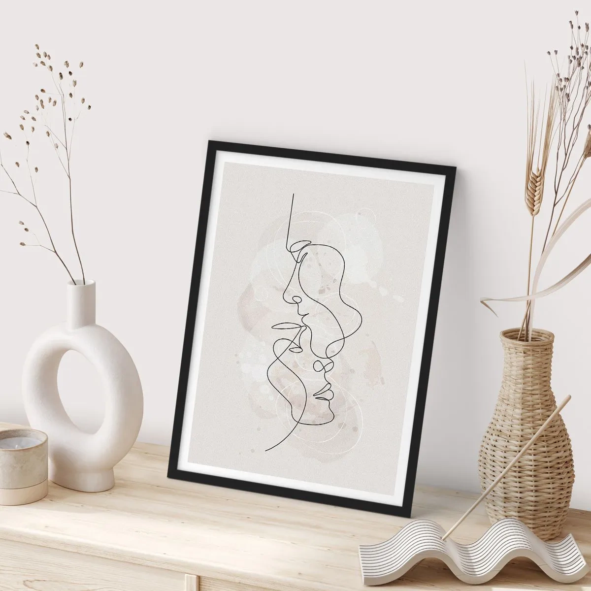 Poster in einem schwarzem Rahmen - Minimalistische Gesichtskunst mit einer einzigen Linie - 50x70cm - Verstrickt in eine Umarmung - Moderne Wanddekoration für Wohnzimmer und Schlafzimmer ARTTOR