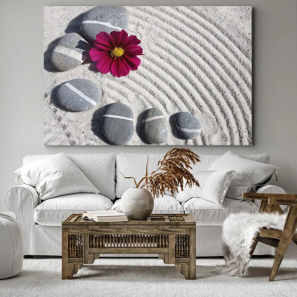 Bild auf Leinwand - Leinwandbild - Steine und eine rosa Blume auf dem Sand im Zen-Stil - 100x70cm - Energie und Ruhe des Zauberkreises der Natur - Moderne Wanddekoration für Wohnzimmer und Schlafzimmer ARTTOR