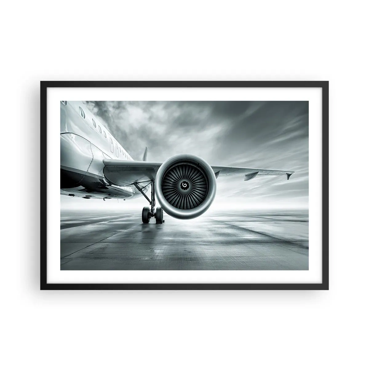 Poster in einem schwarzem Rahmen - Das Düsentriebwerk eines Flugzeugs auf dem Rollfeld - 70x50cm - Die Macht ist da! - Moderne Wanddekoration für Wohnzimmer und Schlafzimmer ARTTOR