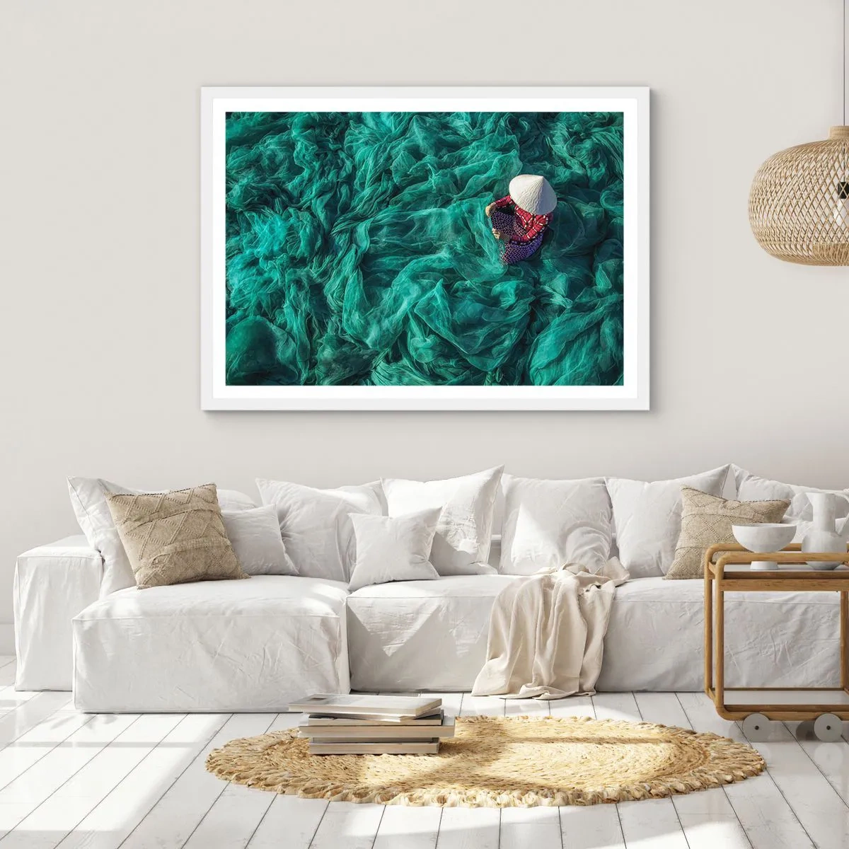 Poster in einem weißen Rahmen - In einem Meer aus Netzen - 70x50 cm