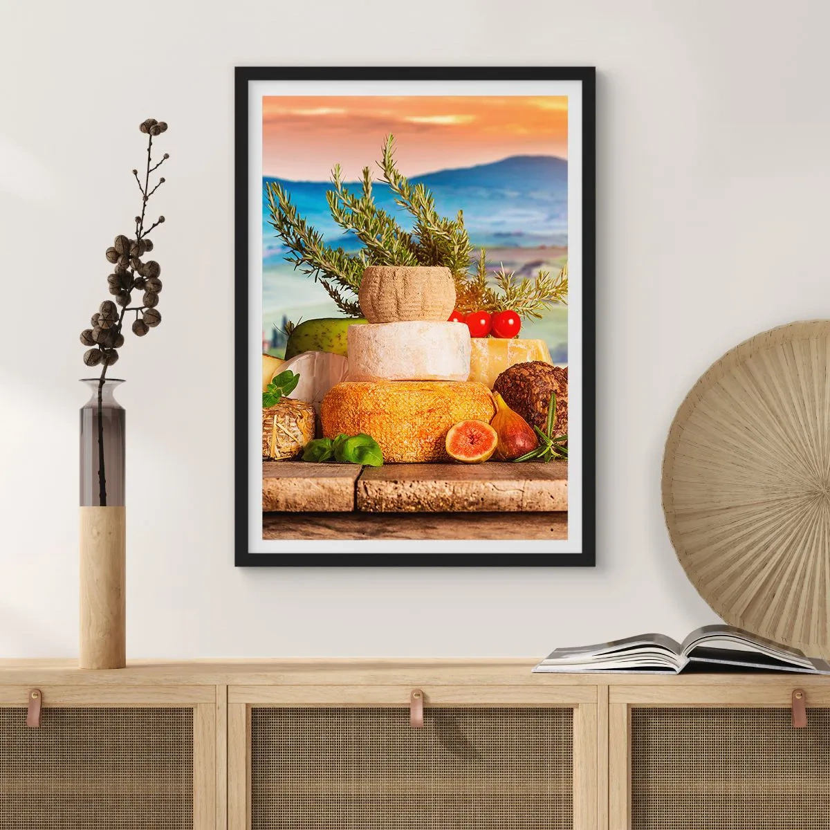 Poster in einem schwarzem Rahmen - Rustikaler Käsestapel vor Landschaftskulisse - 50x70cm - Die italienische Lebensfreude - Moderne Wanddekoration für Wohnzimmer und Schlafzimmer ARTTOR