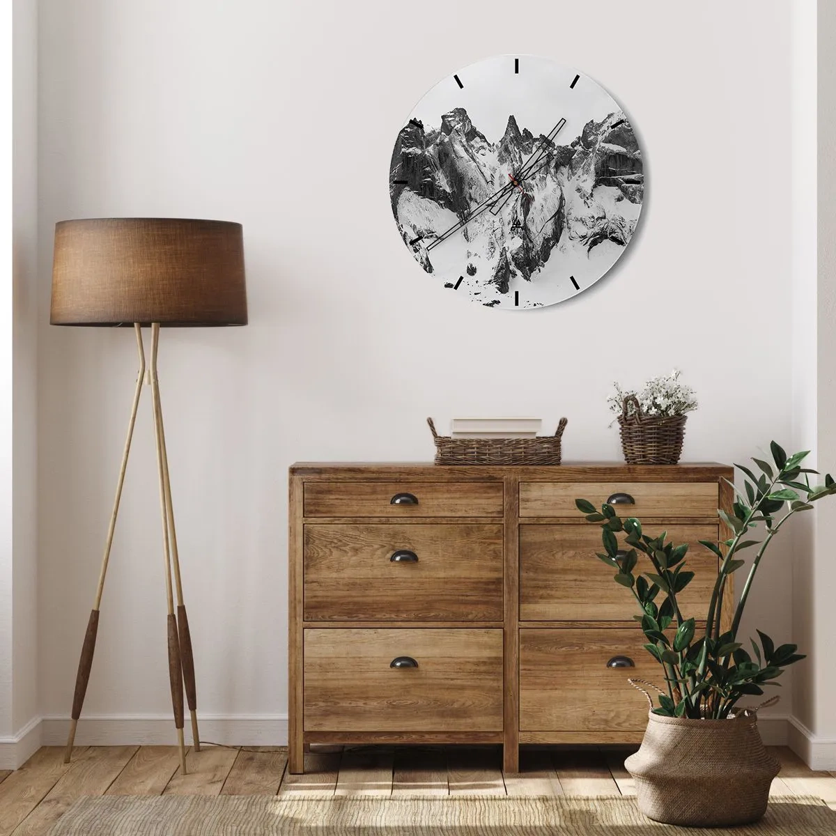 Wanduhr - Glasuhr - Schwarz-weiße schneebedeckte Berggipfel - 30x30cm - Gefährlicher Granitgrat - Moderne Wanddekoration für Wohnzimmer, Küche und Schlafzimmer ARTTOR