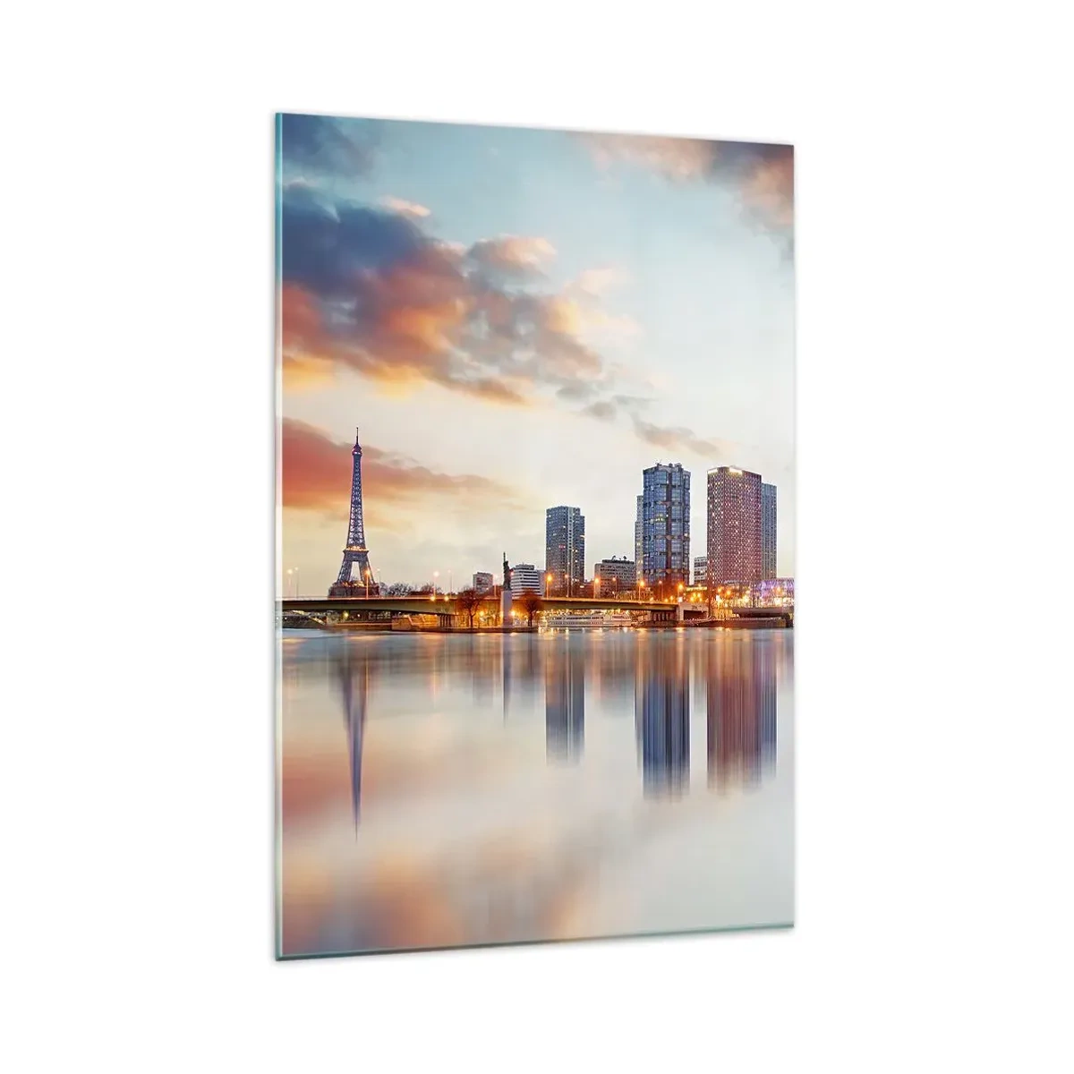 Glasbild - Bild auf glas - Panorama moderner Gebäude und des Eiffelturms über dem Wasser - 80x120cm - Die monumentale Ruhe von Paris - Moderne Wanddekoration für Wohnzimmer und Schlafzimmer ARTTOR
