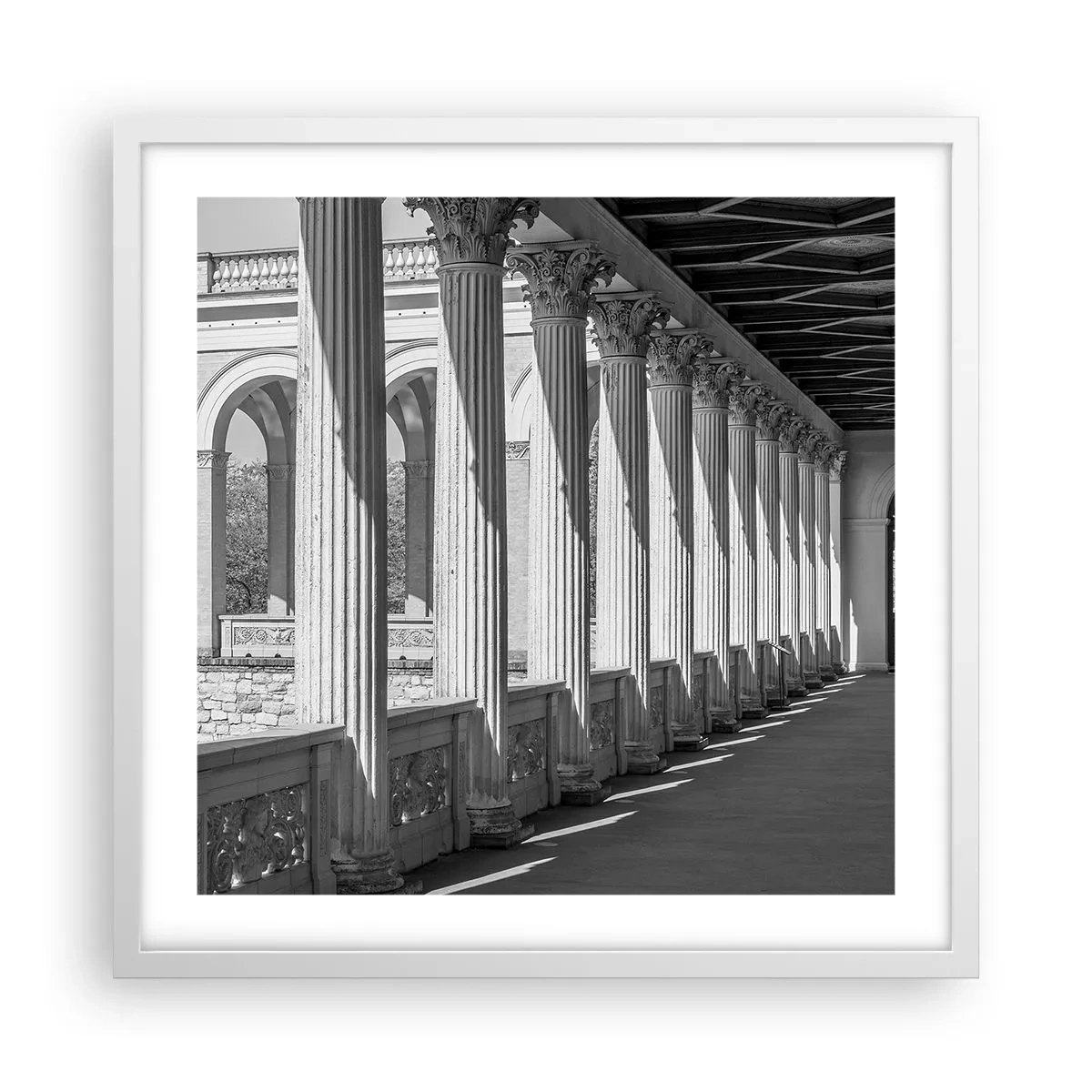 Poster in einem weißen Rahmen - Sonnige Arkade - 50x50 cm