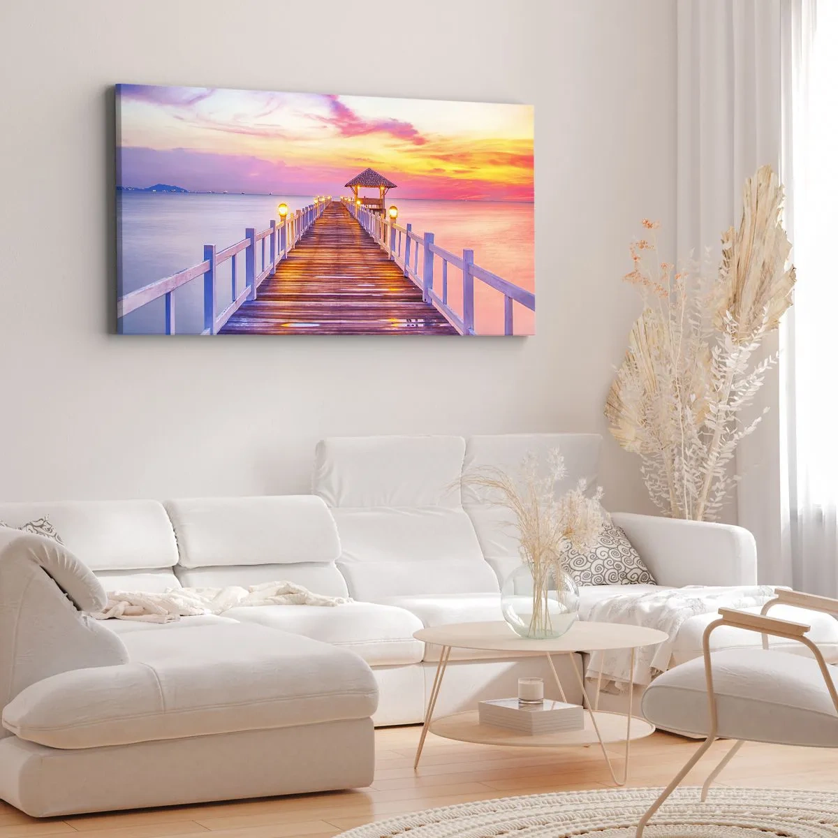Bild auf Leinwand - Leinwandbild - Ein Pier über dem Wasser bei Sonnenuntergang in Pastellfarben - 160x50cm - Die lila-goldene Stille des Abends - Moderne Wanddekoration für Wohnzimmer und Schlafzimmer ARTTOR