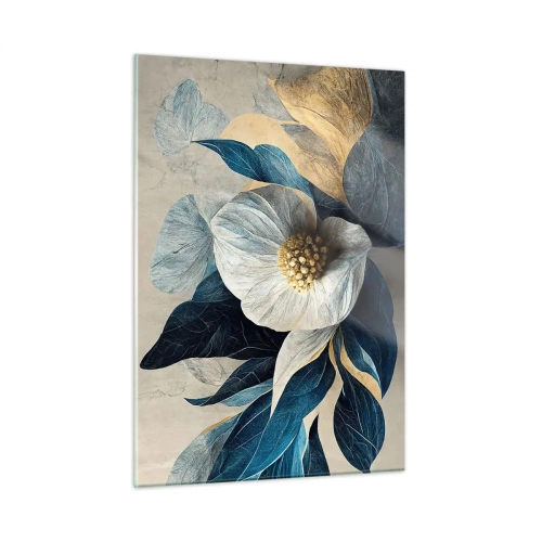 Glasbild - Bild auf glas - Ein weißes Blumenarrangement mit marineblauen Blättern und einer goldenen Mitte - 50x70cm - Er hat ein Herz aus Gold - Moderne Wanddekoration für Wohnzimmer und Schlafzimmer ARTTOR