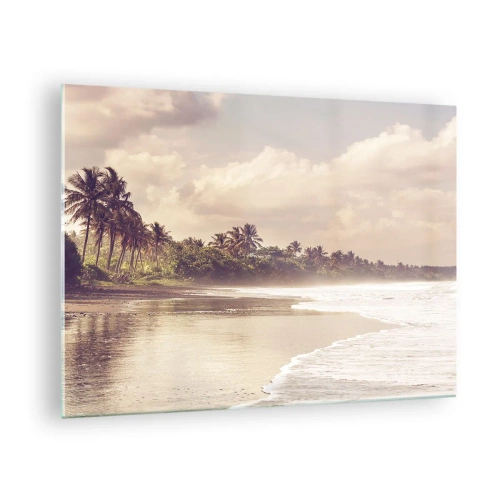 Glasbild - Bild auf glas - Ein goldener Strand mit Palmen und einem ruhigen Ozean im sanften Licht - 70x50cm - Die Liebkosung der Wellen - Moderne Wanddekoration für Wohnzimmer und Schlafzimmer ARTTOR