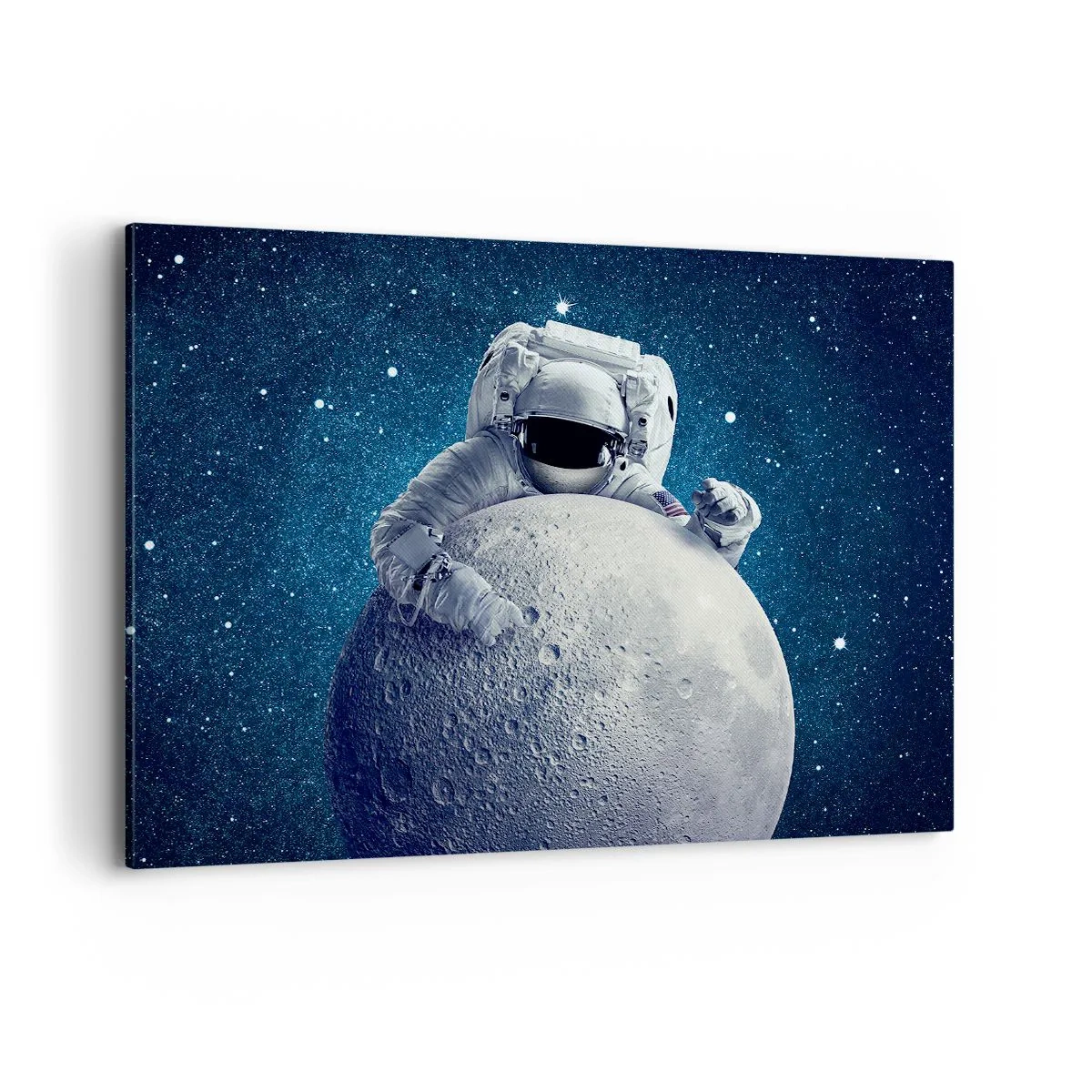Bild auf Leinwand - Leinwandbild - Astronaut hält den Mond vor einem Sternenhimmel - 100x70cm - Weltraumjoker - Moderne Wanddekoration für Wohnzimmer und Schlafzimmer ARTTOR