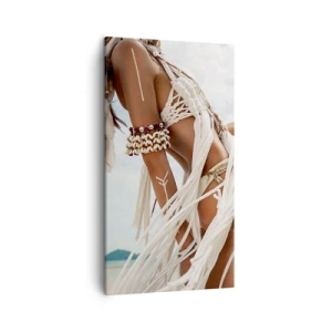 Bild auf Leinwand - Leinwandbild - Eine Priesterin der Sonne - 45x80 cm