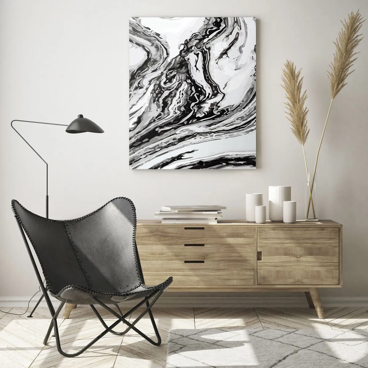 Glasbild - Bild auf glas - Ein abstraktes Muster in Schwarz- und Weißtönen, das Wellen ähnelt. - 50x70cm - Am Anfang war Chaos - Moderne Wanddekoration für Wohnzimmer und Schlafzimmer ARTTOR
