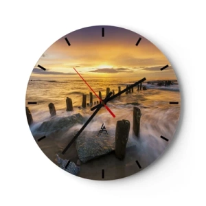 Wanduhr - Glasuhr - Sonnenuntergang über dem Meer mit Holzpfählen am Ufer - 30x30cm - Die raue Schönheit der Ostsee - Moderne Wanddekoration für Wohnzimmer, Küche und Schlafzimmer ARTTOR
