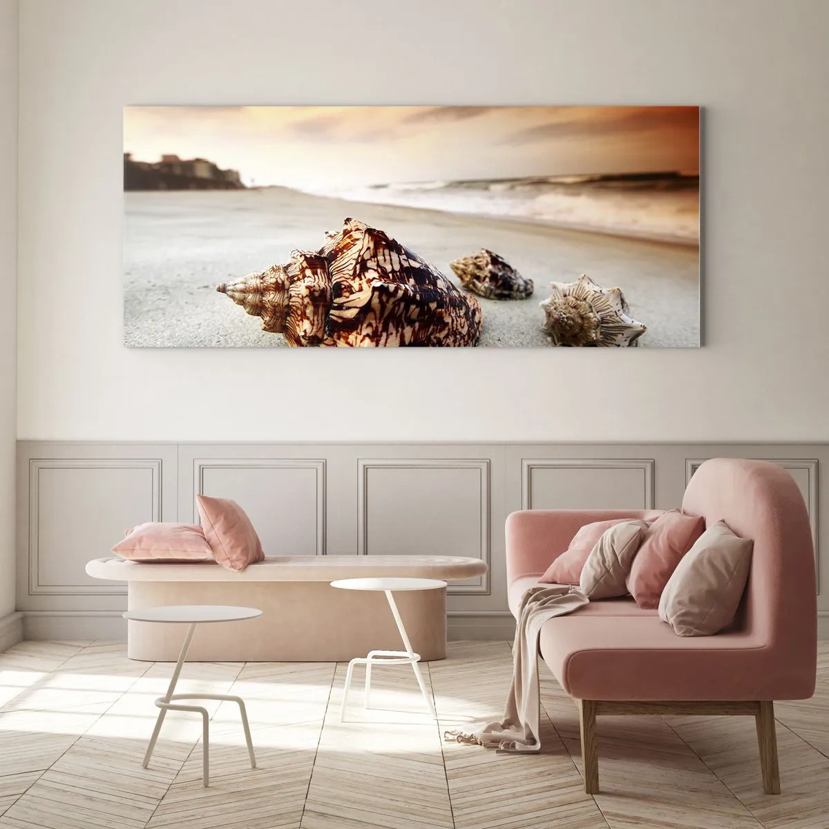 Glasbild - Bild auf glas - Muscheln am Strand bei Sonnenuntergang - 140x50cm - Ausgestoßene von Wellen - Moderne Wanddekoration für Wohnzimmer und Schlafzimmer ARTTOR