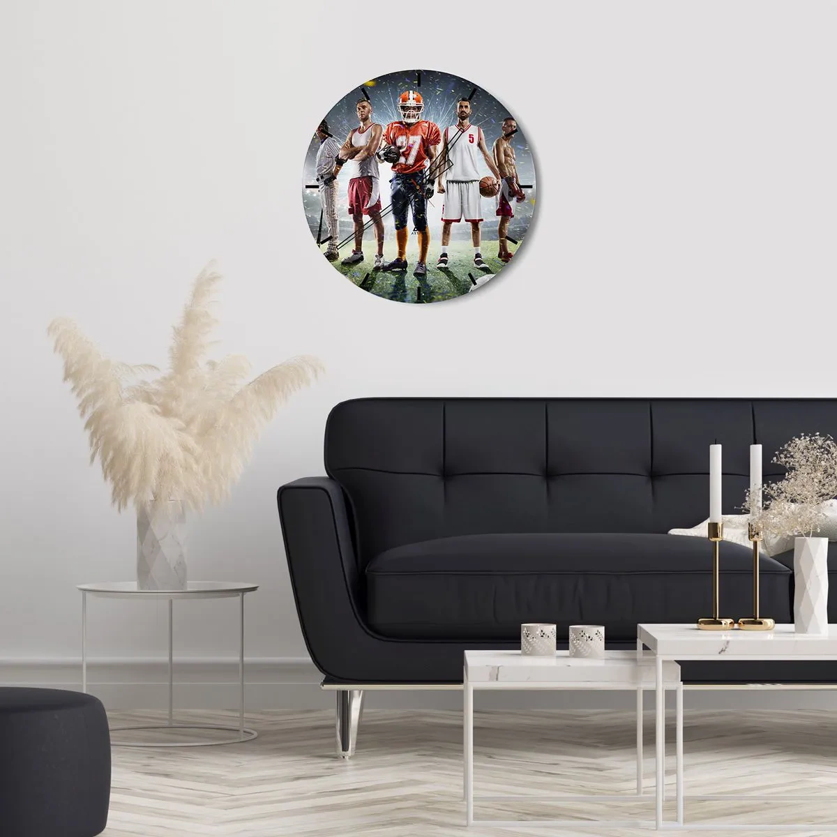 Wanduhr - Glasuhr - Eine Gruppe von Sportlern vor der Kulisse eines von Flutlicht beleuchteten Stadions - 30x30cm - Feldgladiatoren - Moderne Wanddekoration für Wohnzimmer, Küche und Schlafzimmer ARTTOR