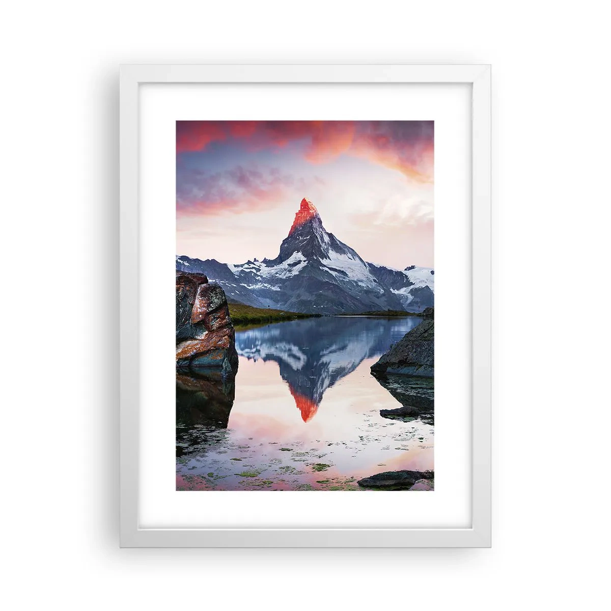 Poster in einem weißen Rahmen - Das Herz der Berge ist heiß - 30x40 cm