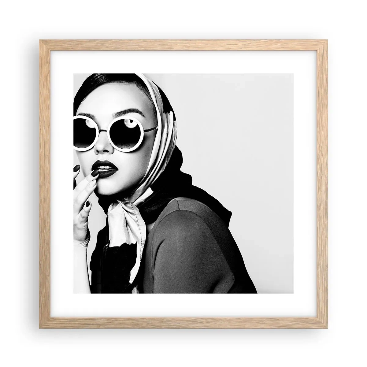 Poster in einem Rahmen aus heller Eiche - Grüße aus den 1960er Jahren - 40x40 cm