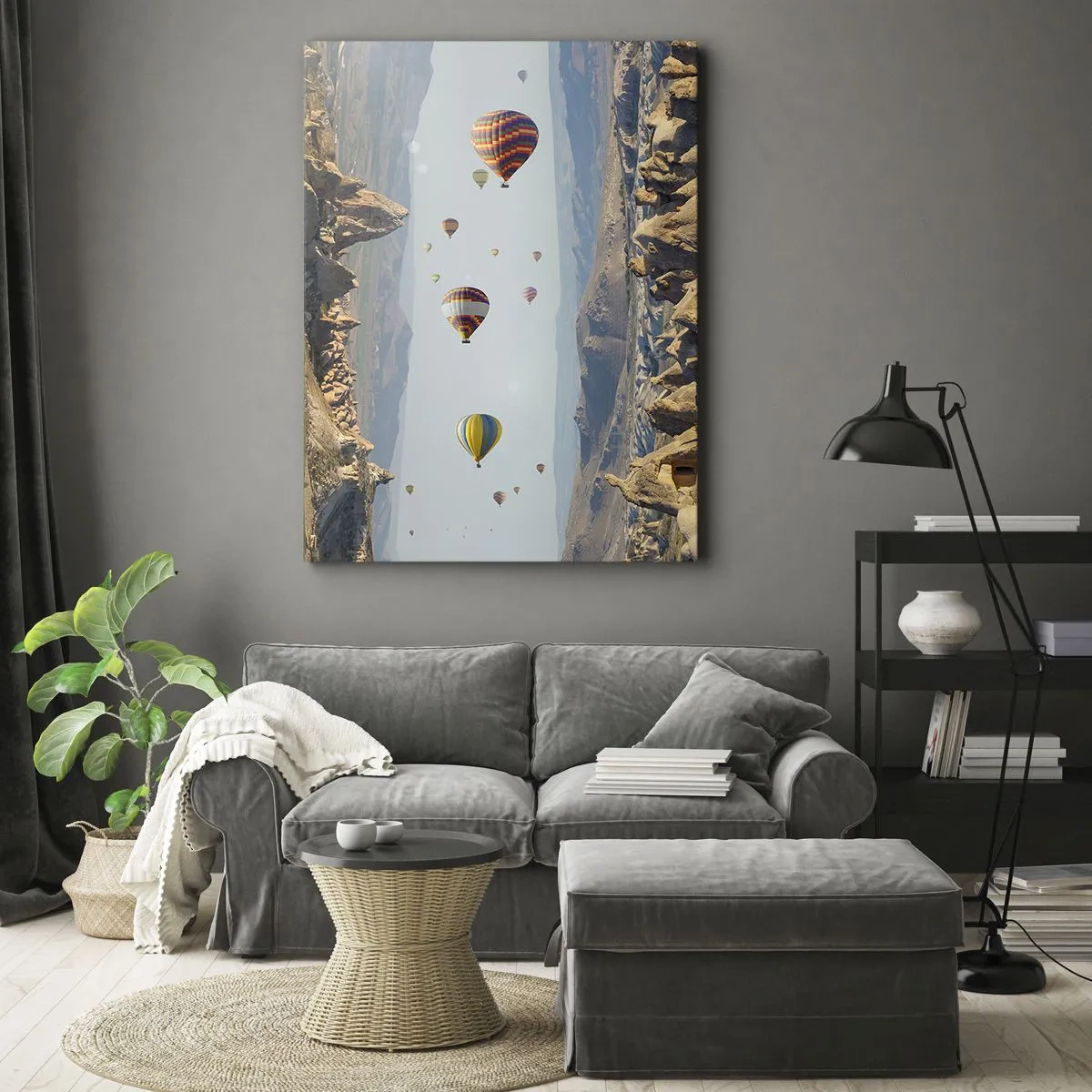 Bild auf Leinwand - Leinwandbild - Bunte Ballons über einer felsigen Landschaft - 80x120cm - Hier ist alles möglich - Moderne Wanddekoration für Wohnzimmer und Schlafzimmer ARTTOR