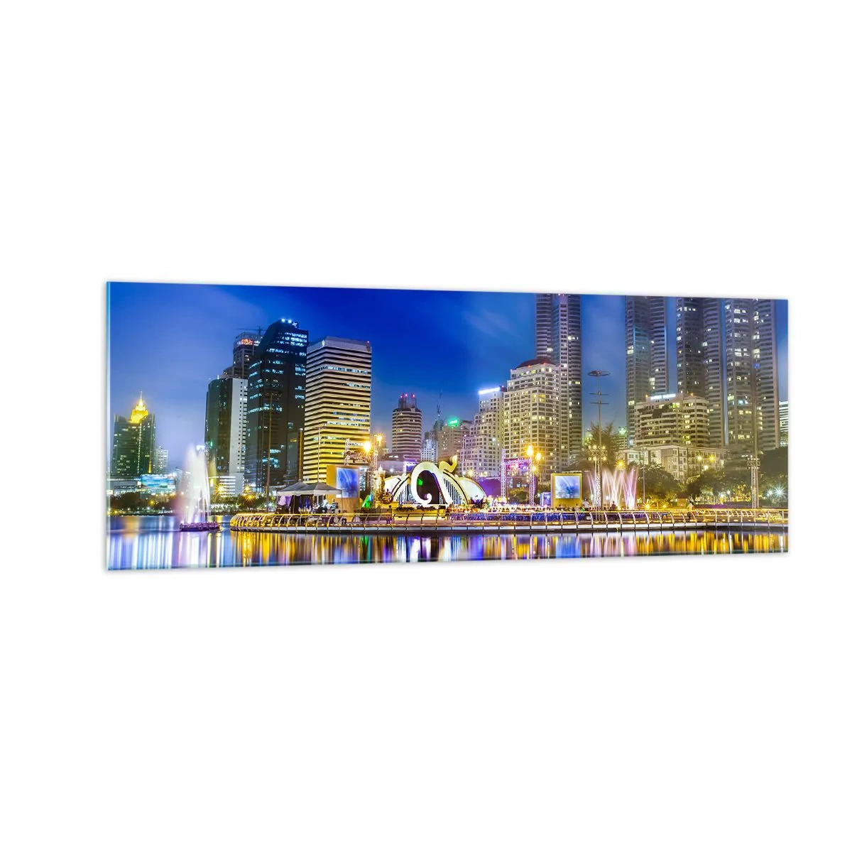 Glasbild - Bild auf glas - Nachtpanorama der Stadt mit auf dem Wasser reflektierten Lichtern - 140x50cm - Metropolis bei Regenbogennacht - Moderne Wanddekoration für Wohnzimmer und Schlafzimmer ARTTOR