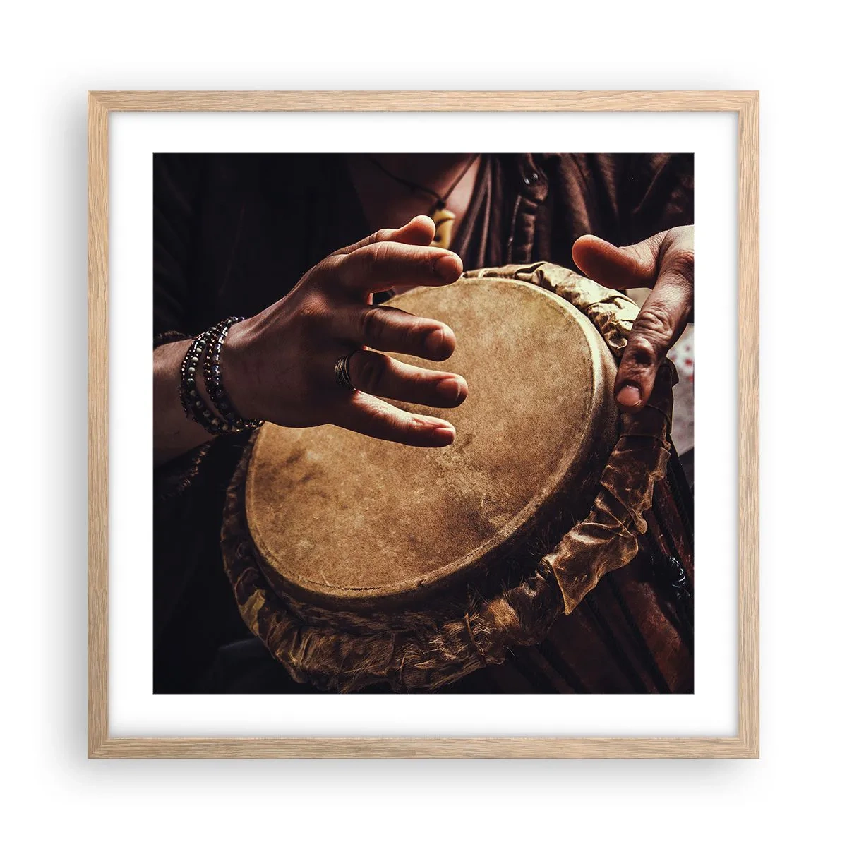 Poster in einem Rahmen aus heller Eiche - Im Rhythmus des Herzens - 50x50 cm