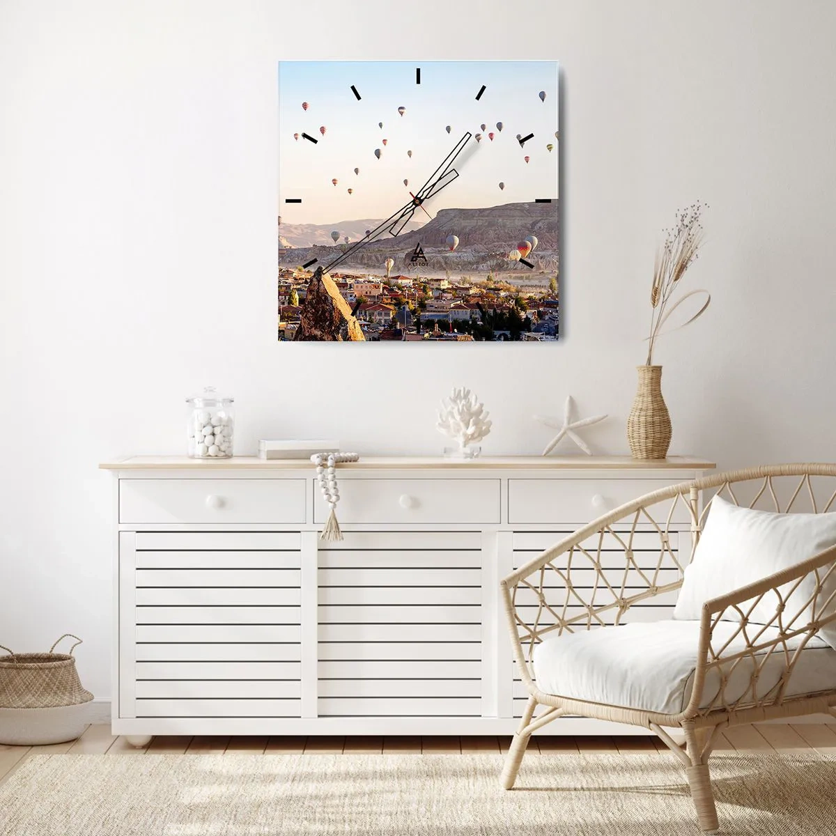 Wanduhr - Glasuhr - Kappadokien mit Ballons vor der Kulisse malerischer Hügel - 30x30cm - Wie Schiffe am Himmel - Moderne Wanddekoration für Wohnzimmer und Schlafzimmer ARTTOR