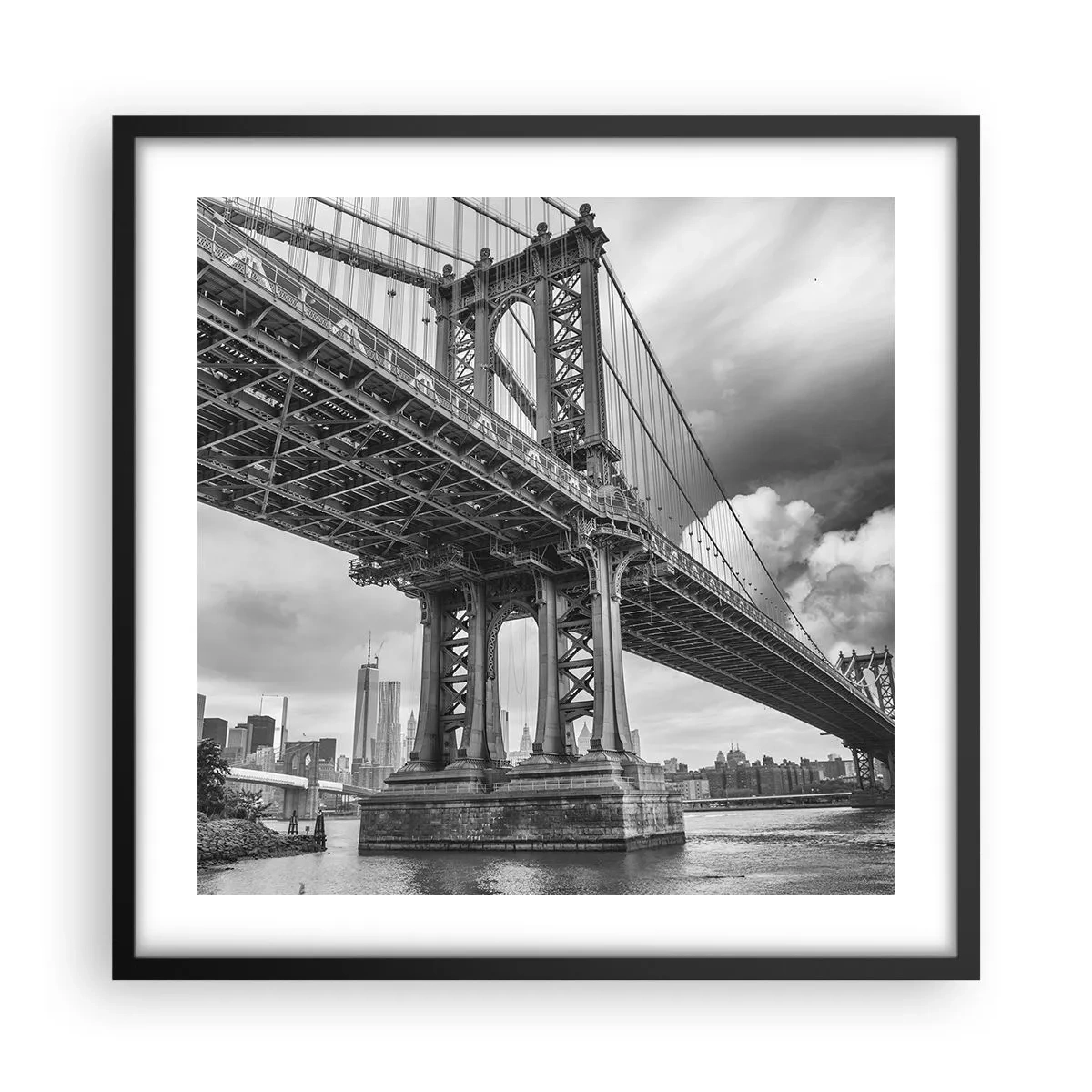 Poster in einem schwarzem Rahmen - Ins Herz der Stadt - 50x50 cm