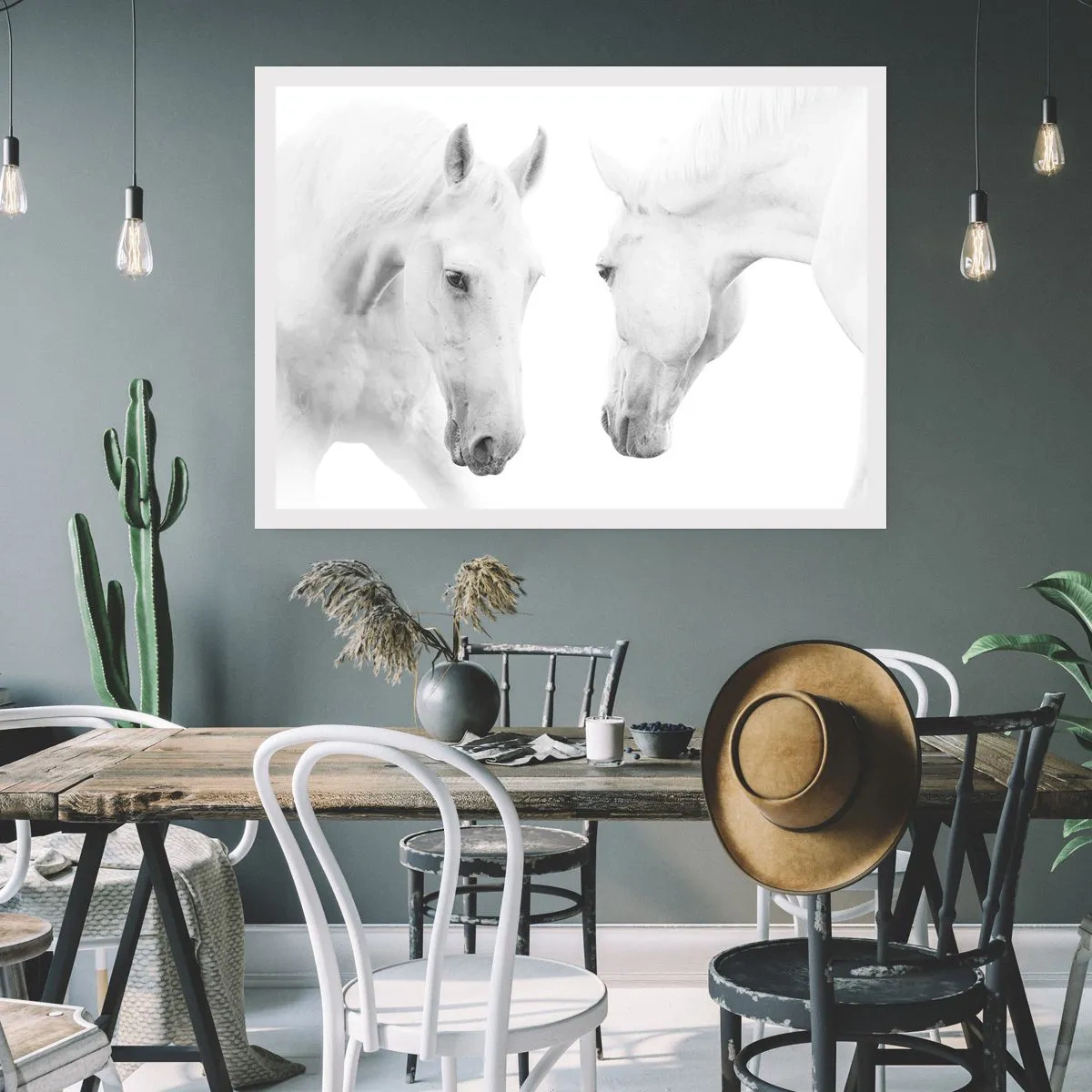 Poster - Ein minimalistisches Porträt zweier weißer Pferde - 100x70cm - Ist das Freundschaft...? - Moderne Wanddekoration für Wohnzimmer und Schlafzimmer ARTTOR