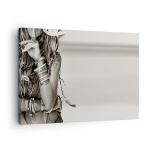 Bild auf Leinwand - Leinwandbild - Porträt einer Boho-Frau mit Schmuck - 70x50cm - Wieso ein Mädchen - Moderne Wanddekoration für Wohnzimmer und Schlafzimmer ARTTOR
