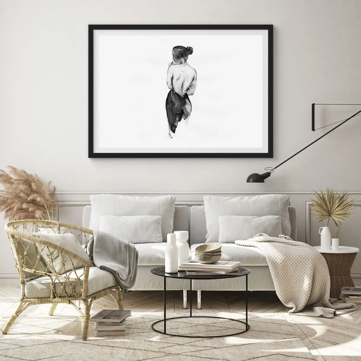 Poster in einem schwarzem Rahmen - Die Figur einer Frau, eingefangen in subtilem Aquarell - 70x50cm - Bei ihr verschwindet die Welt - Moderne Wanddekoration für Wohnzimmer und Schlafzimmer ARTTOR