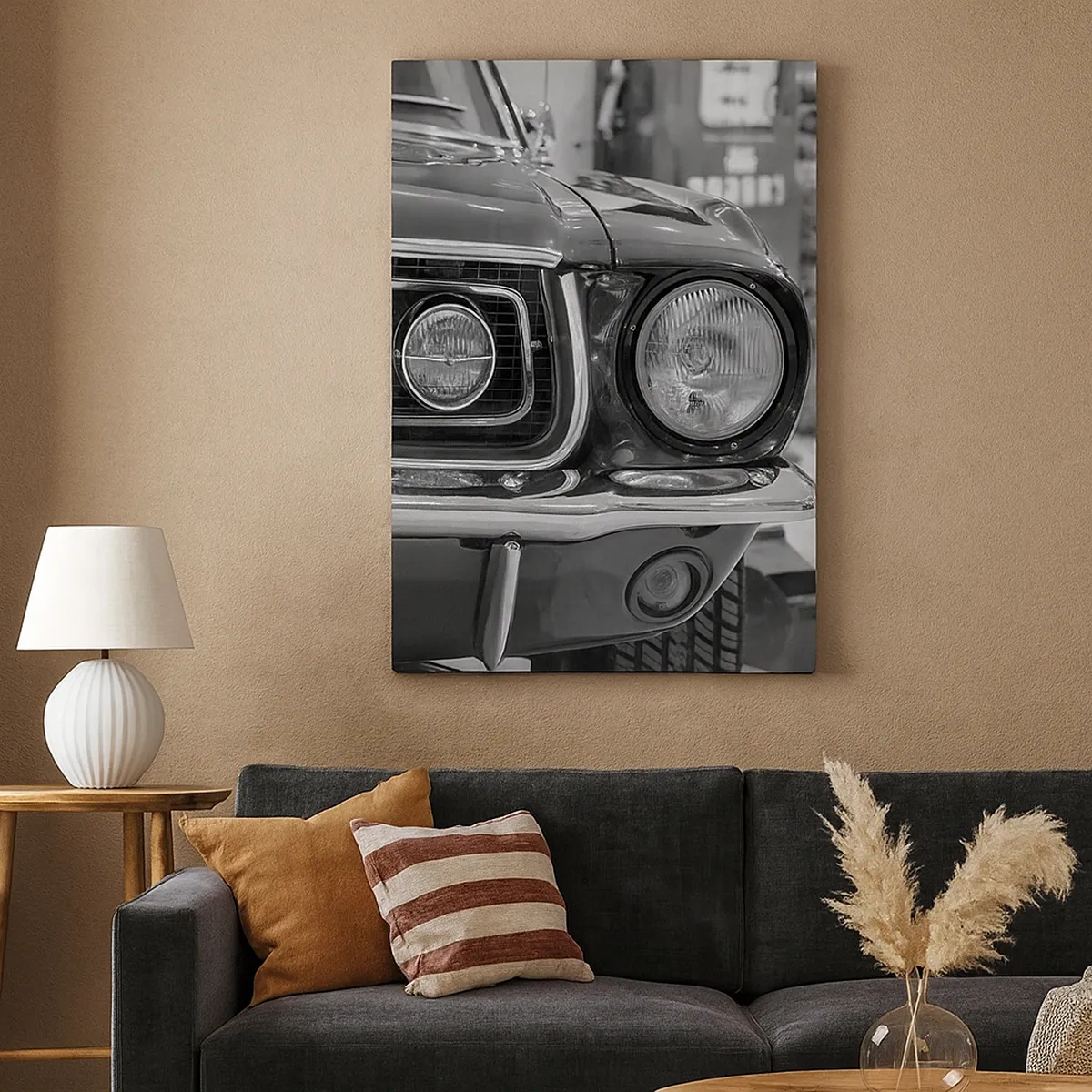 Bild auf Leinwand - Leinwandbild - Schwarz-weiße Motorhaube eines Oldtimers - 50x70cm - Wilder Ritt - Moderne Wanddekoration für Wohnzimmer und Schlafzimmer ARTTOR