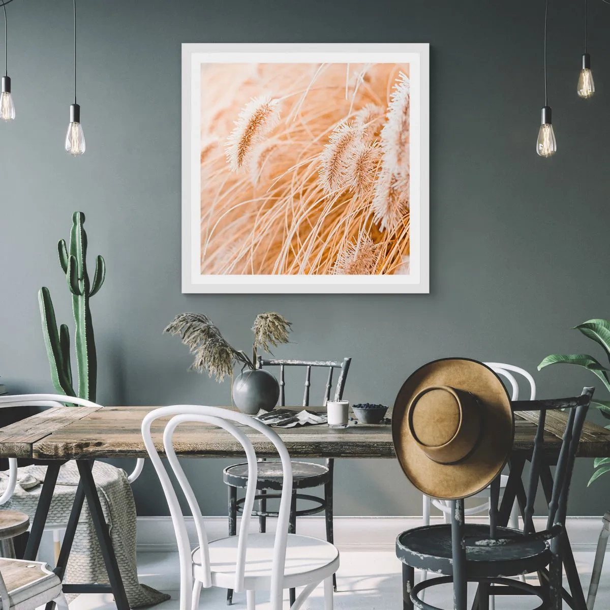 Poster in einem weißen Rahmen - Das goldene Rauschen des Grases - 40x40 cm