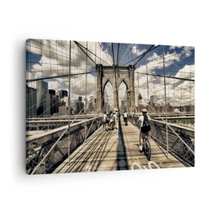 Bild auf Leinwand - Leinwandbild - Brooklyn Bridge mit Blick auf Fußgänger und Radfahrer - 70x50cm - Direkt ins Herz der Stadt - Moderne Wanddekoration für Wohnzimmer und Schlafzimmer ARTTOR