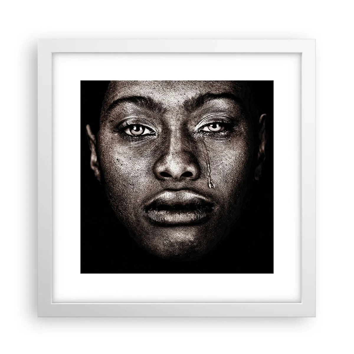 Poster in einem weißen Rahmen - Eine Träne - 30x30 cm