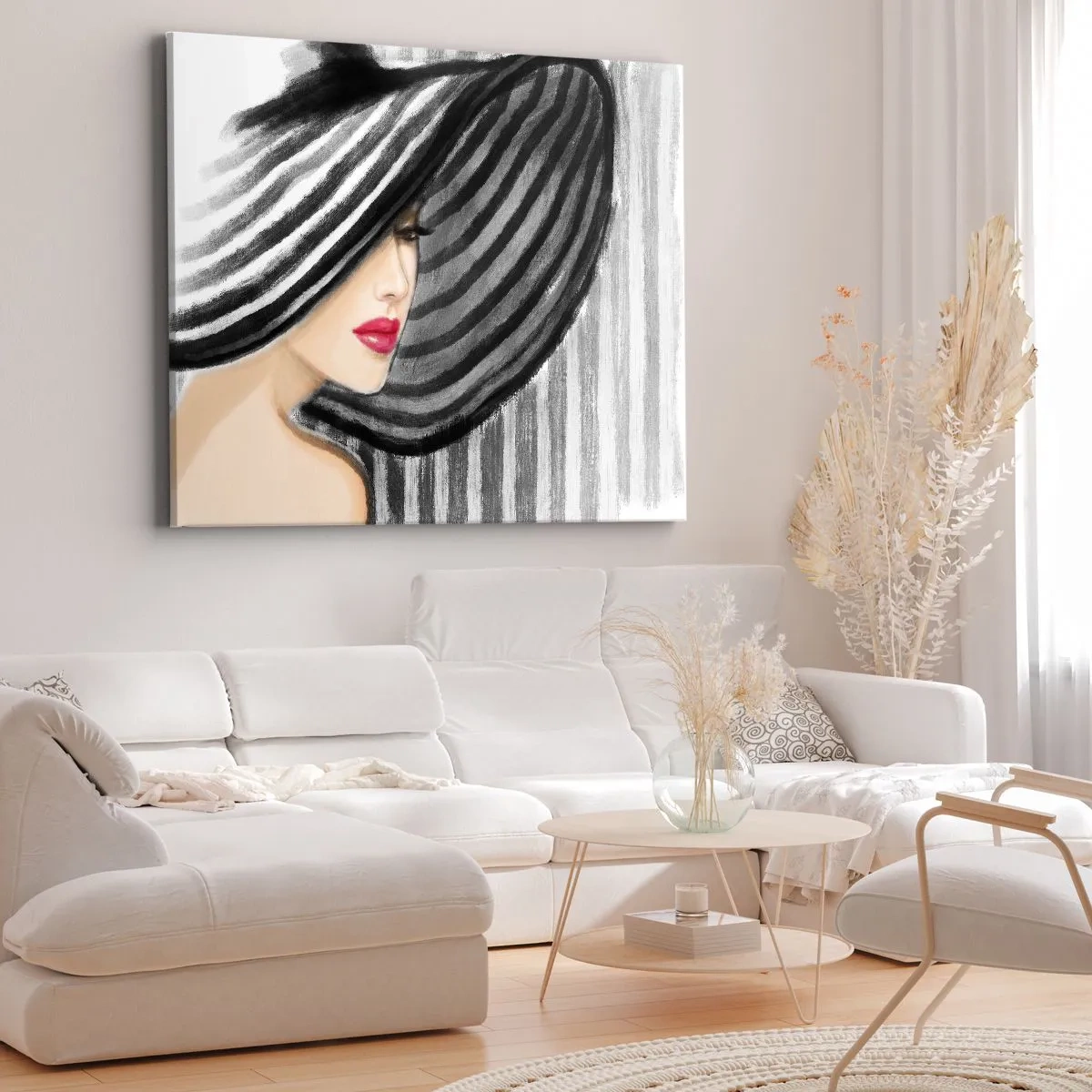 Bild auf Leinwand - Leinwandbild - Frau trägt einen schwarz-weißen Hut mit rotem Akzent - 70x50cm - Wo soll ich dich finden? - Moderne Wanddekoration für Wohnzimmer und Schlafzimmer ARTTOR