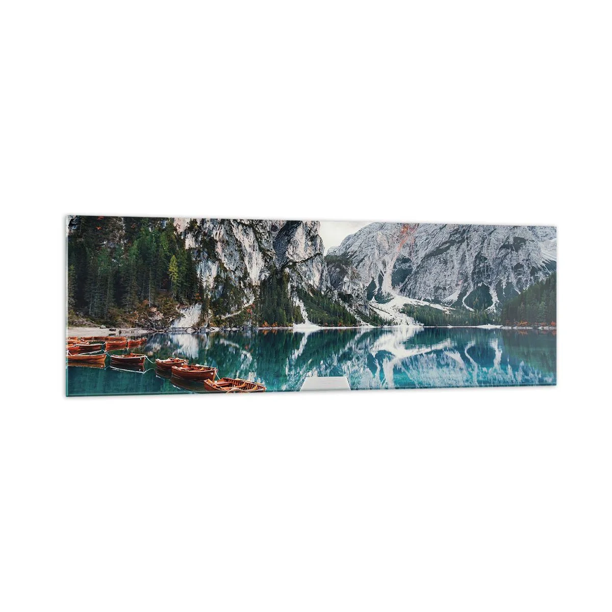 Glasbild - Bild auf glas - Ein See mit Booten, umgeben von Bergen - 160x50cm - Wir zeigen Ihnen Schönheit - Moderne Wanddekoration für Wohnzimmer und Schlafzimmer ARTTOR