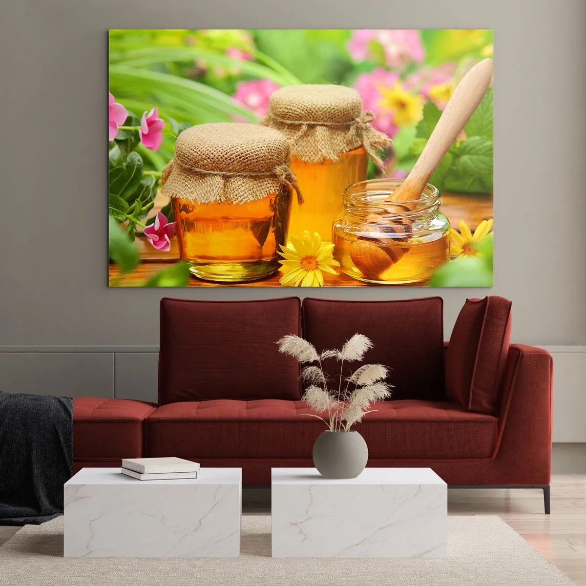 Glasbild - Bild auf glas - Gläser mit Honig vor einem Hintergrund von Blumen im Garten - 100x70cm - Süß und blumig - Moderne Wanddekoration für Wohnzimmer und Schlafzimmer ARTTOR