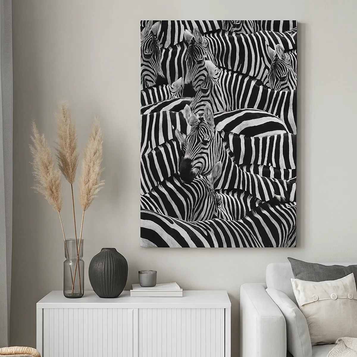 Bild auf Leinwand - Leinwandbild - Eine Gruppe Zebras mit schwarzen und weißen Streifen, die ein symmetrisches Muster bilden. - 50x70cm - Gestreiftes Gruppenportrait - Moderne Wanddekoration für Wohnzimmer und Schlafzimmer ARTTOR