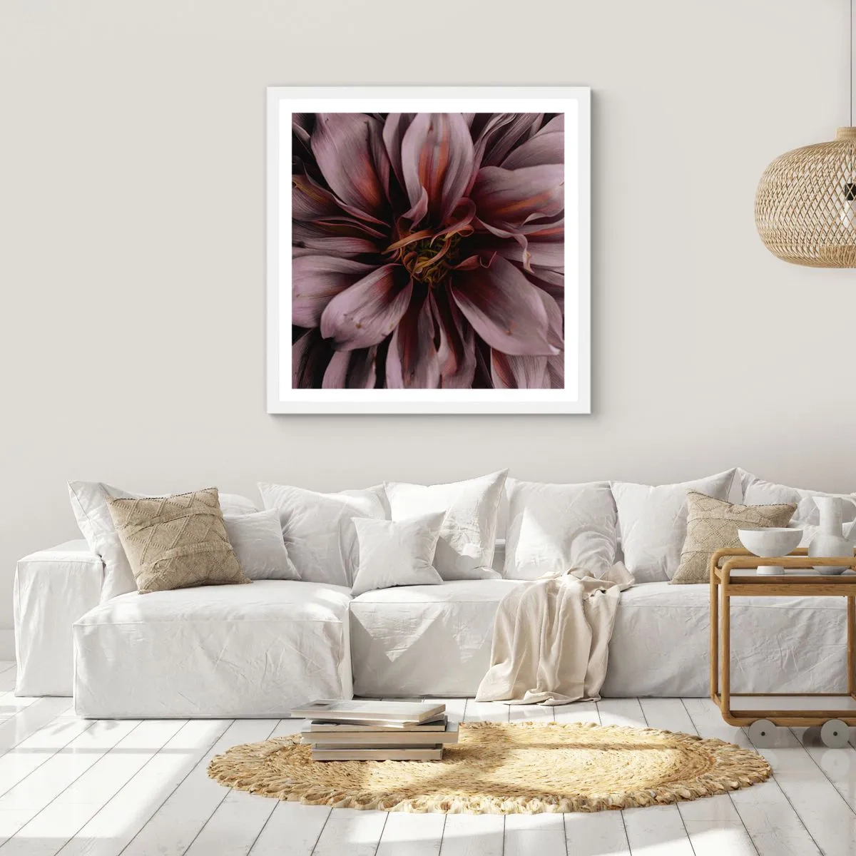 Poster in einem weißen Rahmen - Ein Blumenherz - 60x60 cm