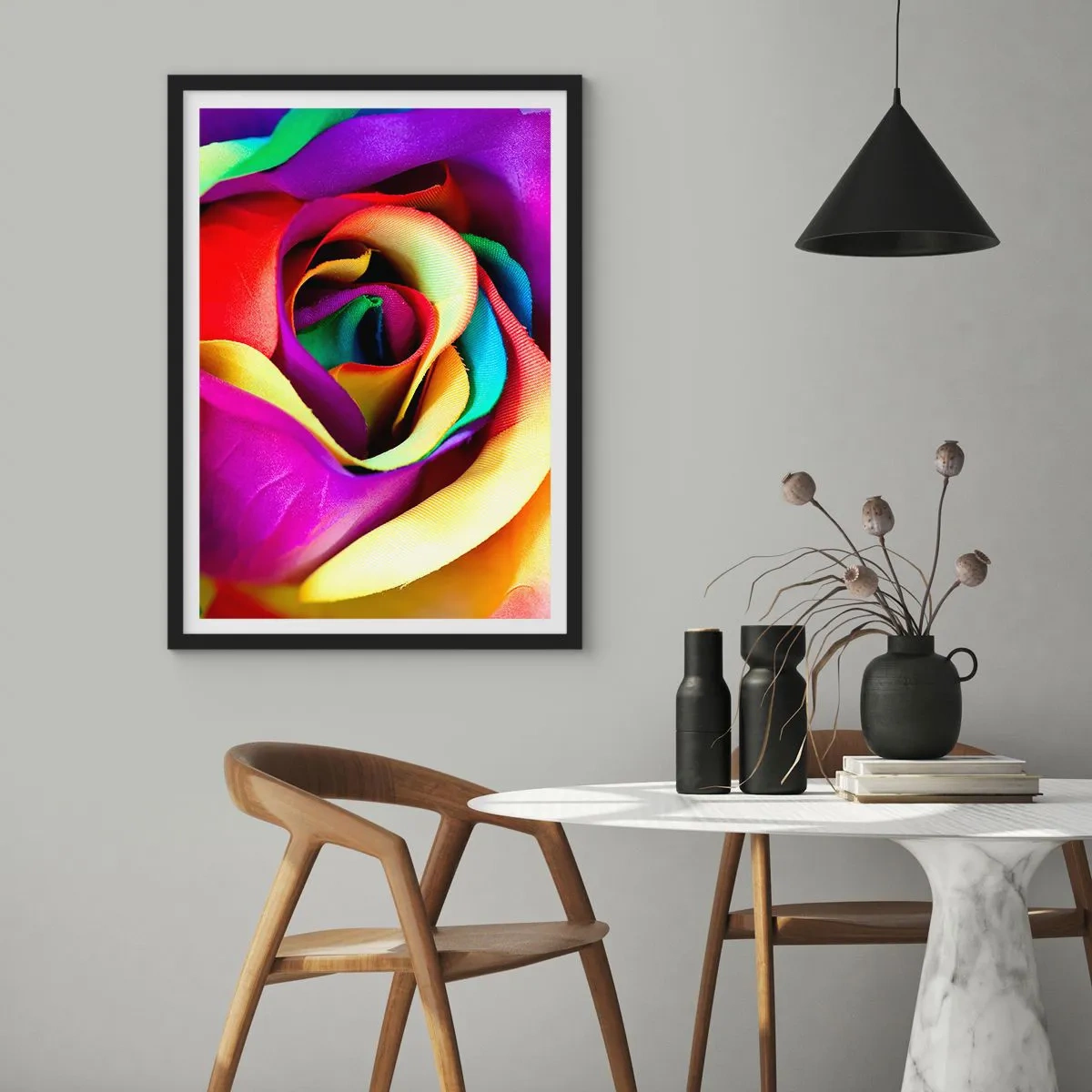 Poster in einem schwarzem Rahmen - Eine Nahaufnahme einer bunten Rose mit Regenbogenblütenblättern - 50x70cm - Es ist unmöglich - Moderne Wanddekoration für Wohnzimmer und Schlafzimmer ARTTOR