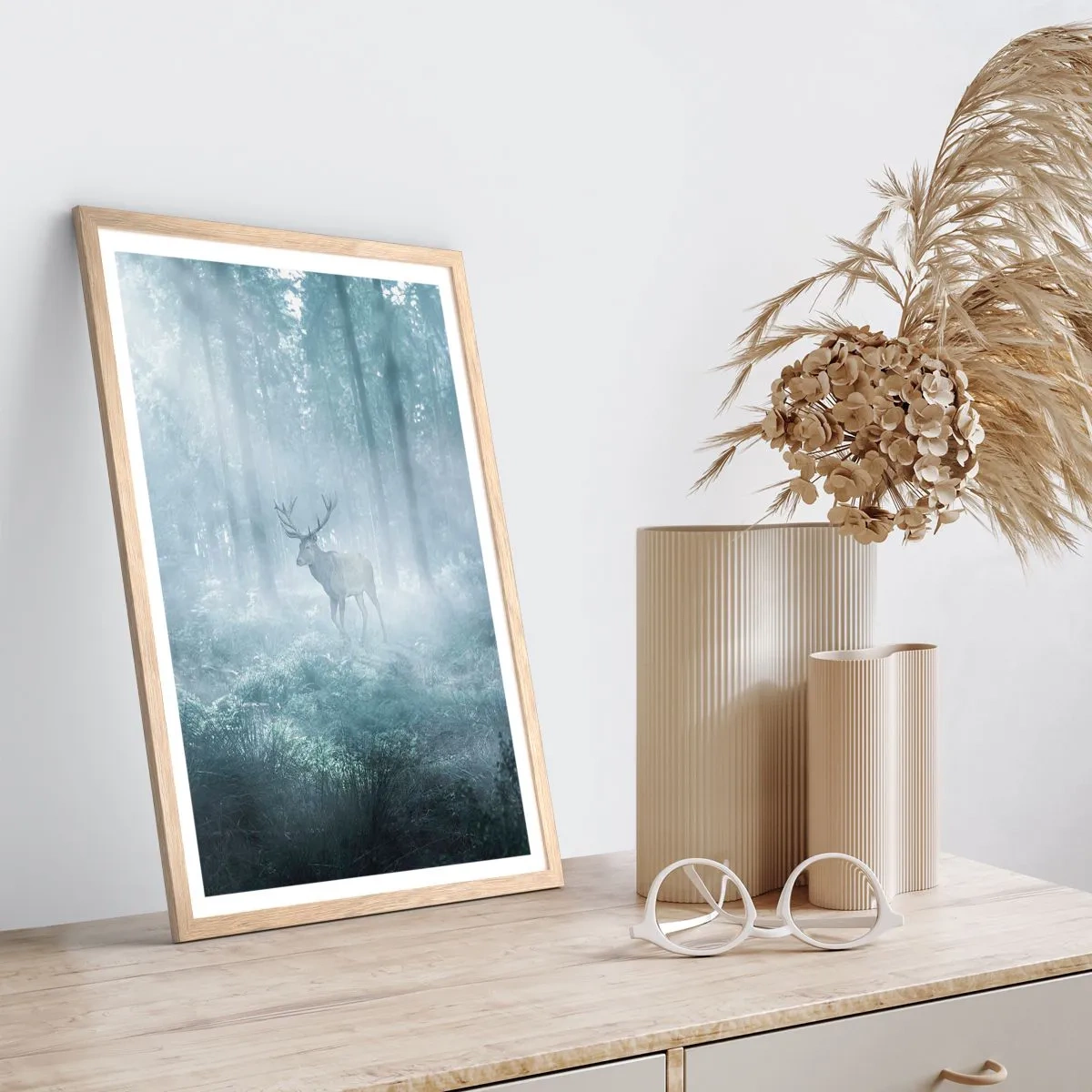 Poster in einem Rahmen aus heller Eiche - Morgenvisite auf dem Grundstück - 40x50 cm