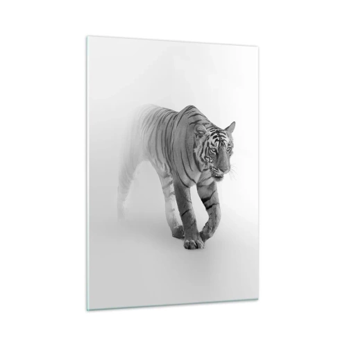 Glasbild - Bild auf glas - Ein Tiger schreitet durch den Nebel, mit subtiler Unschärfe im Hintergrund - 50x70cm - Im Nebel gelauert - Moderne Wanddekoration für Wohnzimmer und Schlafzimmer ARTTOR